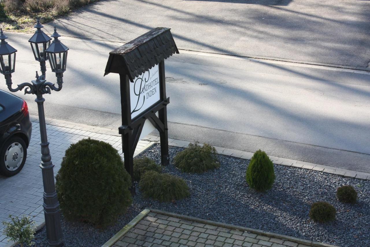 Landhotel Linden Am Venekotensee Niederkrüchten Exterior foto